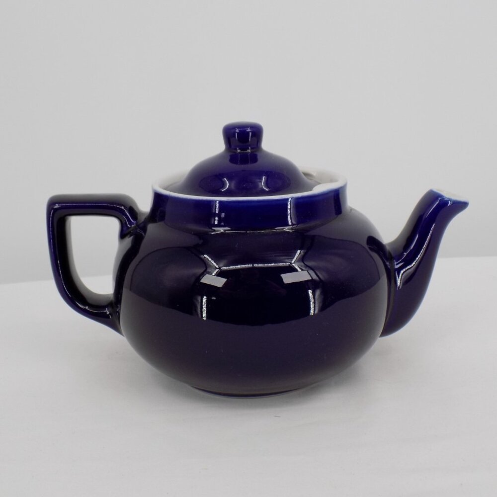 Cobalt Blue & White Ceramic Personal Teapot with Lid 4 cup capacity Glossy